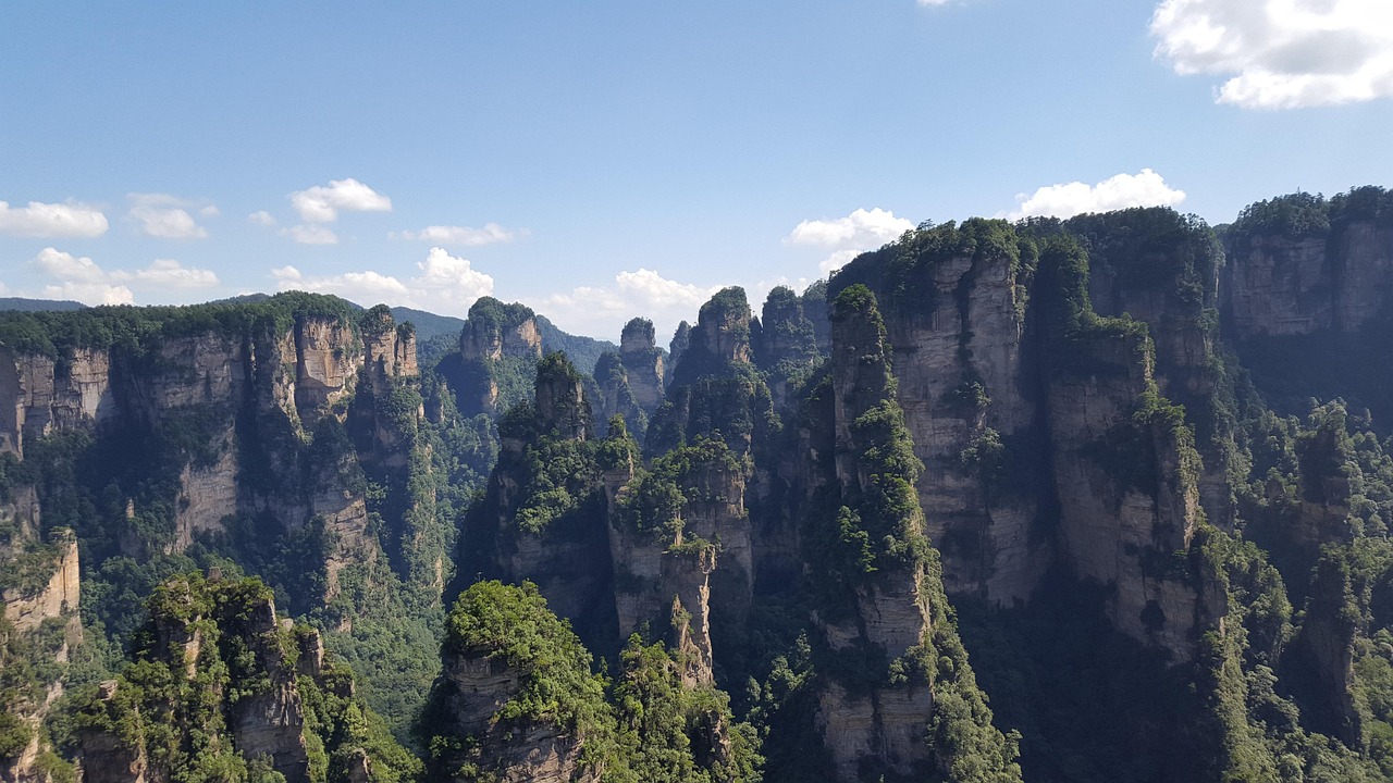 天子山实景图